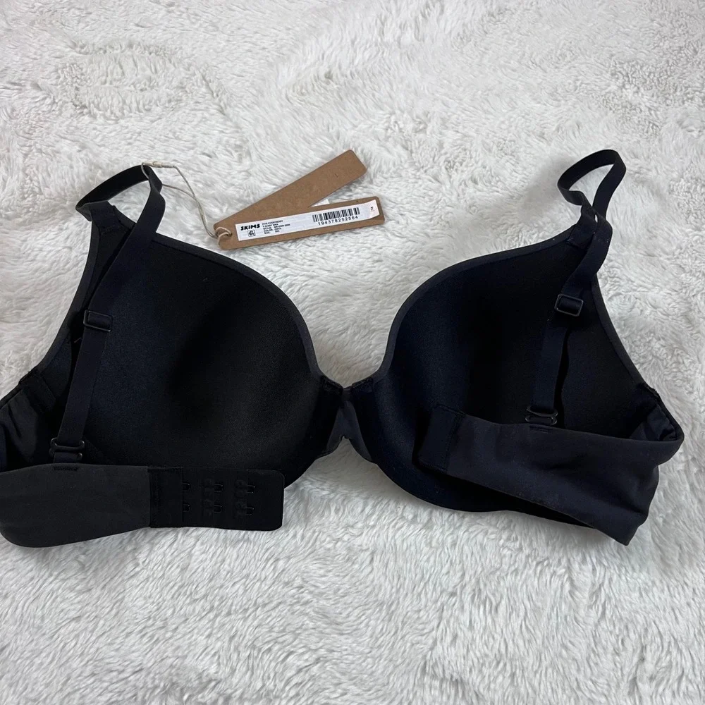 SKIMS Fits Everybody T-Shirt Bra‎ Onyx Black Underwire 32C BR-UWR-2294 NEW - Picture 4 of 11